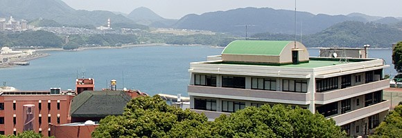 経営棟